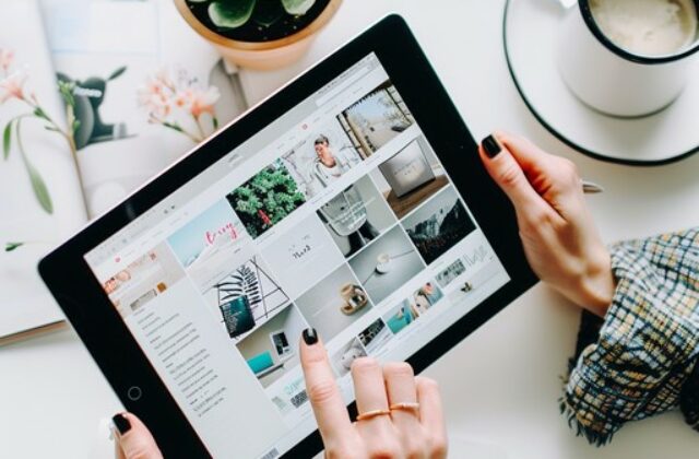 Boost Your Bookings: The Ultimate Guide to Organising Your Airbnb Photos!